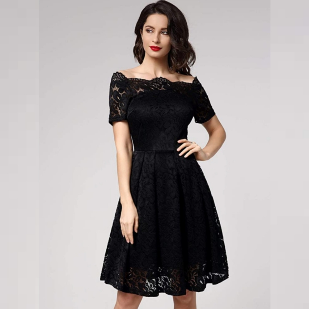 Black Lace Short Sleeve Dress size Small